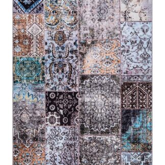 Naturfärgad Syrah chenillematta med mjuk textur och sydda kanter