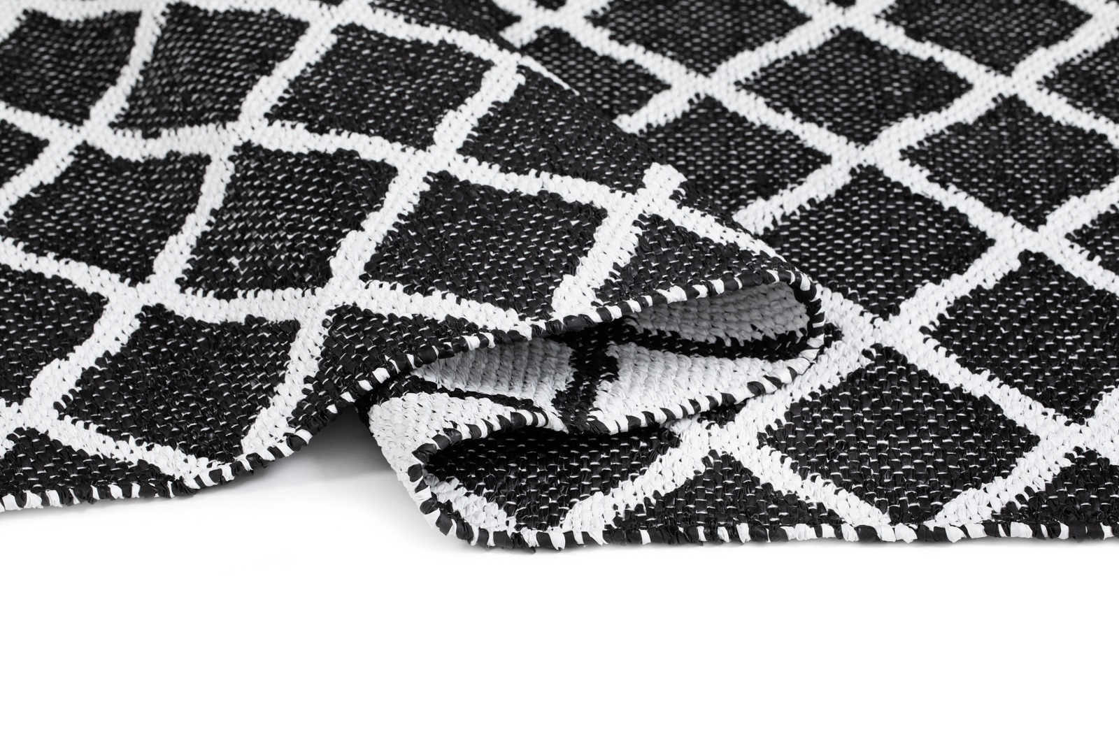 Plastmatta Mimmi Dalli Svart - Image 3