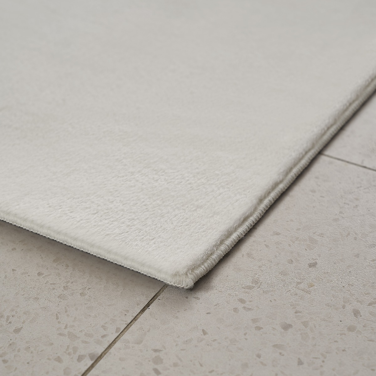 Kvadrat Matta Cat Vit - Image 3