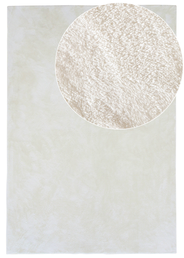Vit mjuk pälsmatta i polyester med tjock, pälsliknande textur