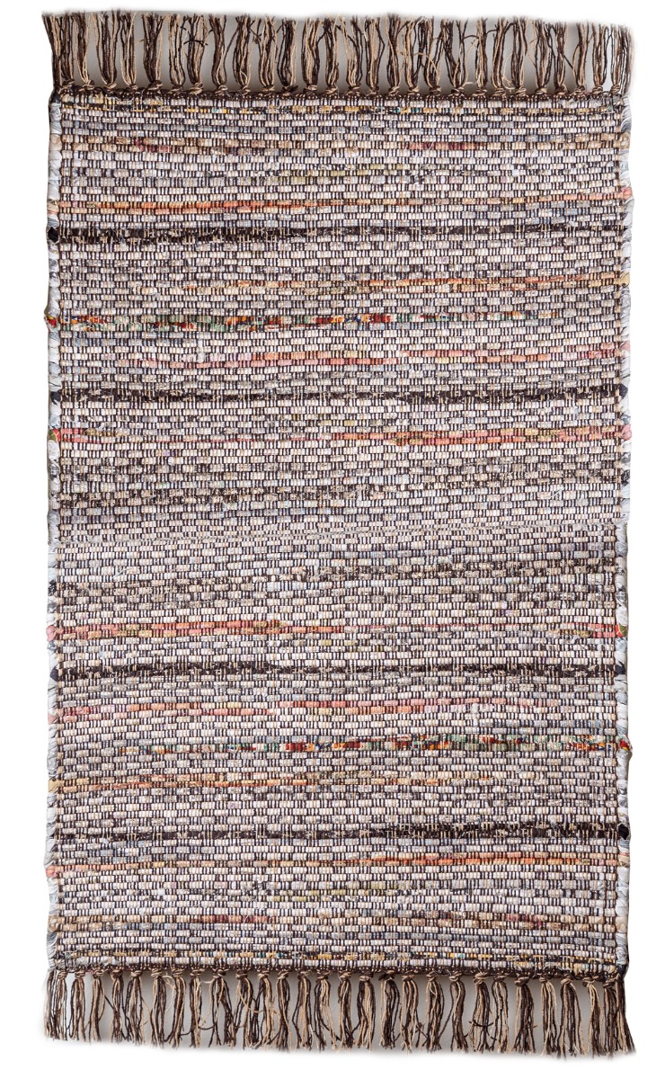 Beige trasmatta i mjuk bomull med rustik design och cirka 10 mm tjocklek