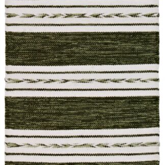 Grön trasmatta i mjuk bomull med cirka 10 mm tjocklek, perfekt för vardagsrum och hall