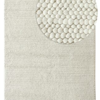 Offwhite ullmatta Maren med tjock och mjuk yta i elegant design