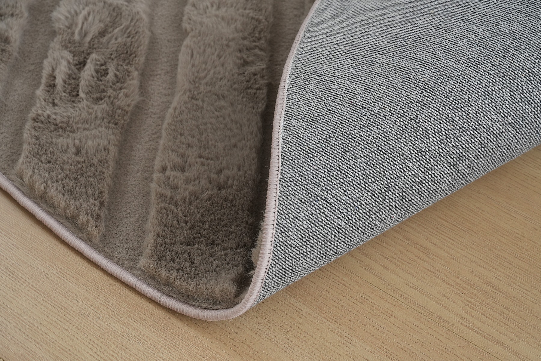 Rund Matta Rabbit Soho Taupe - Image 3