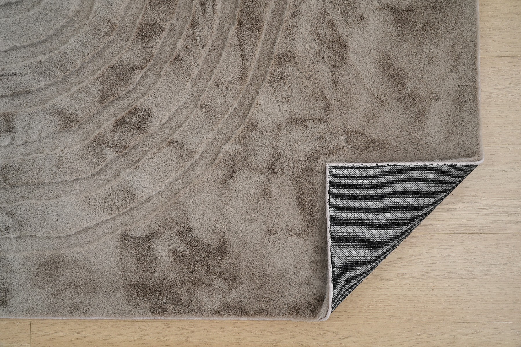Pälsmatta Rabbit Soho Taupe - Image 4