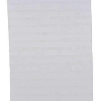 Rosita offwhite handvävd bomullsmatta med fransar och flätade detaljer i ett vardagsrum