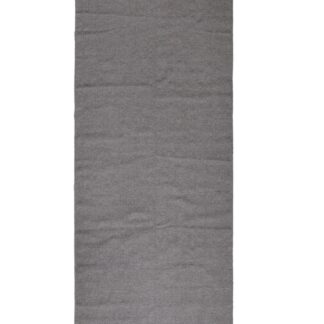 Handvävd grå ullmatta Dravik med mjuk lugg och bomullsrygg i vardagsrumsmiljö