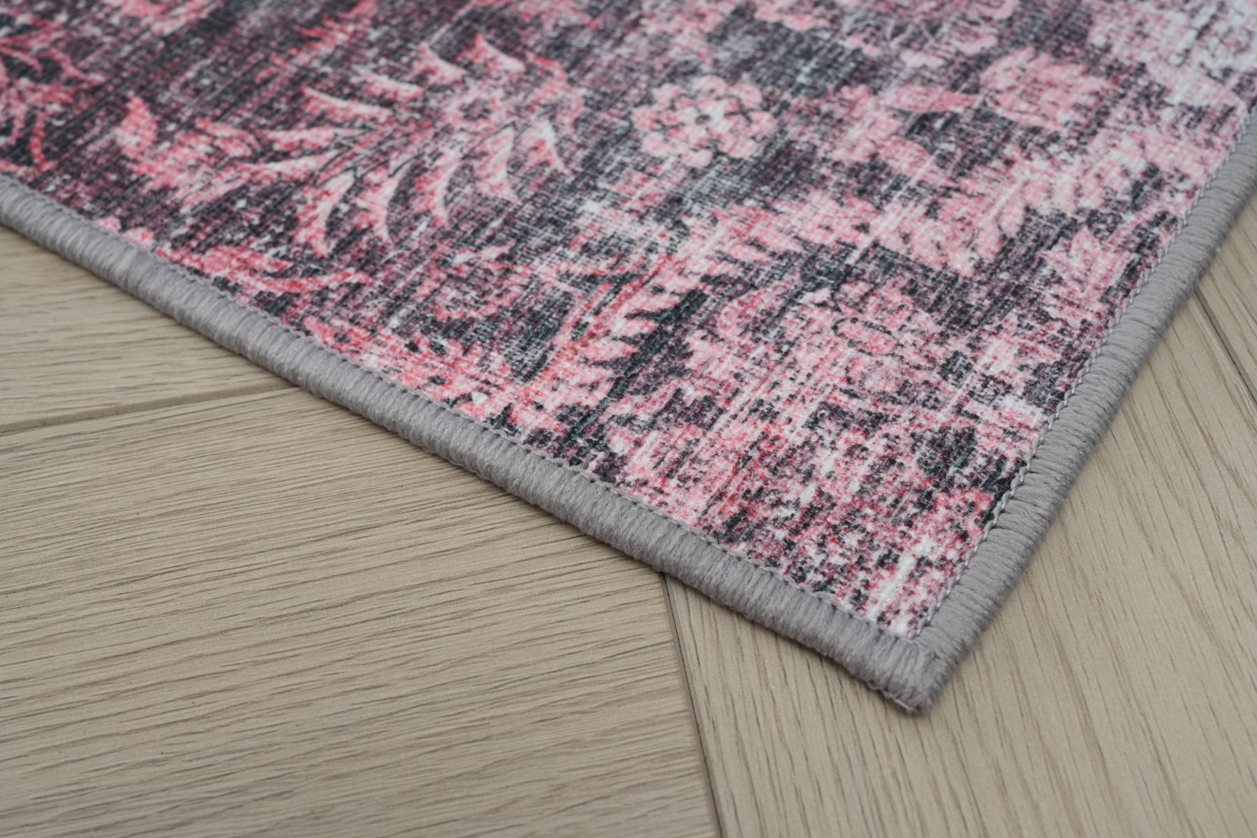 Patchwork Matta Vero Rosso Multi - Image 4