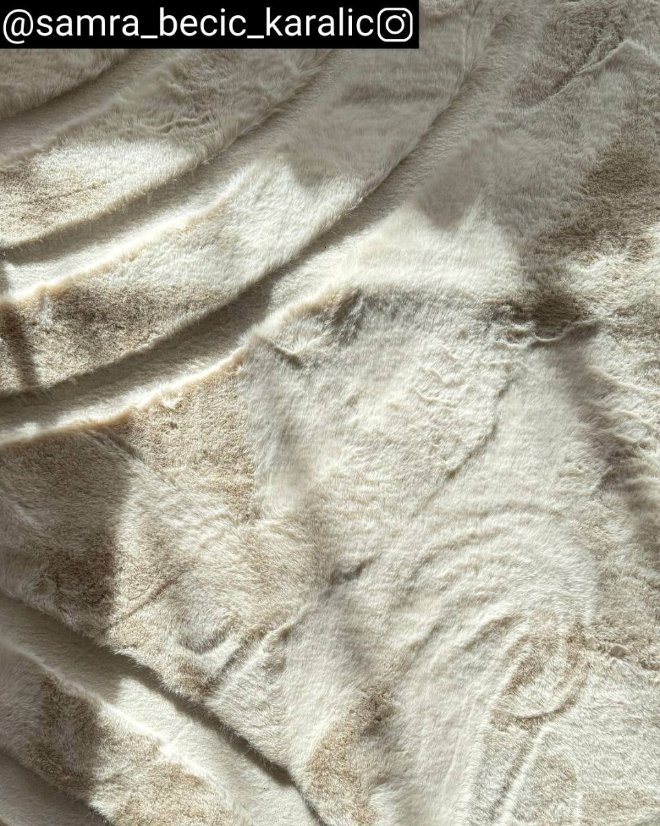 Rabbit Zen Ljusbeige Pälsmatta - Bild 5