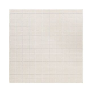 Santos cremefärgad kvadratmatta i slitstark polypropylen med grafiskt mönster och varierande vävteknik, placerad på golv inom- eller utomhus