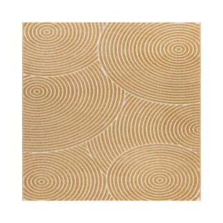 Gul kvadratformad Santos matta i slitstark polypropylen placerad på golv för inomhus- och utomhusbruk